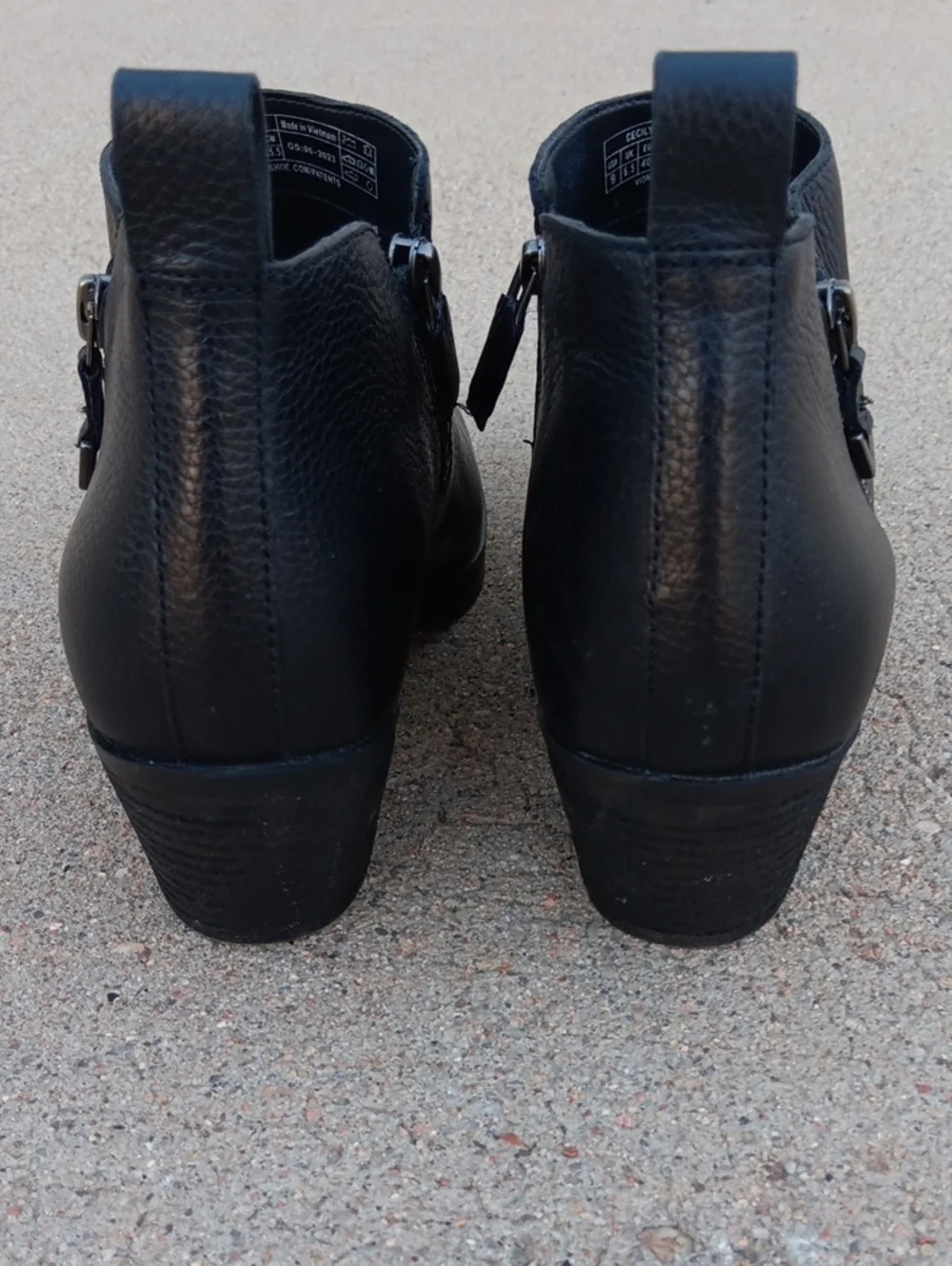 Vionic Cecily Ankle Boots Black Leather Womens Booties Size 9